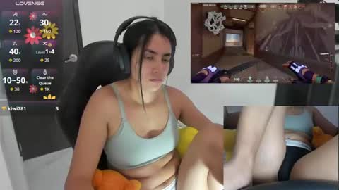 Angie  online show from 19, 6, 2026