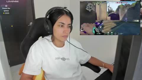 Angie  online show from 23, 6, 2026