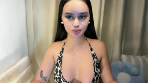 Snapshot of sabrina_inviting chatting on 28, 7, 2026 Sabrina online show from 28, 7, 2026