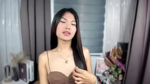 Nadine online show from 18, 11, 2025
