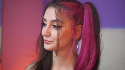  Sabrina  online show from 4, 12, 2025