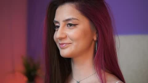  Sabrina  online show from 25, 4, 2026