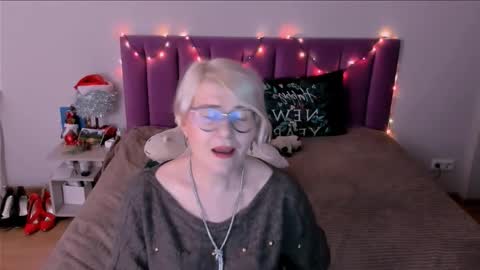 Sabrina MacMarren online show from 8, 1, 2026