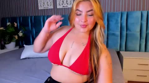 Snapshot of sabrinamaddoxs chatting on 1, 5, 2026 SabrinaMaddox online show from 1, 5, 2026