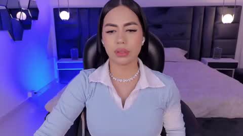 Sabrina M  online show from 5, 7, 2026