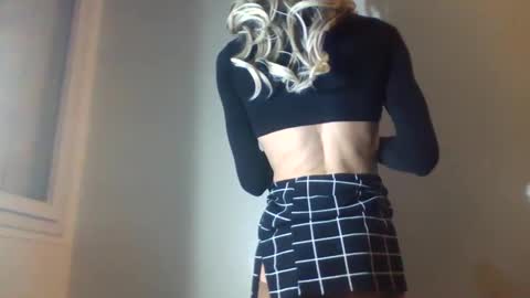 sabrinatravsexy online show from 8, 12, 2024
