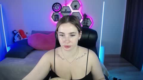 Sabrina Violet online show from 17, 9, 2025