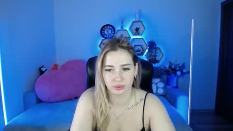 Sabrina Violet online show from 29, 11, 2025