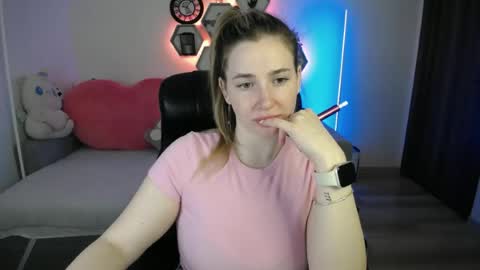 Sabrina Violet online show from 21, 6, 2026