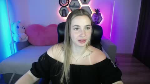 Sabrina Violet online show from 6, 7, 2026