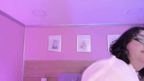 Snapshot of sachi_meow chatting on 6, 2, 2025 Ig online show from 6, 2, 2025