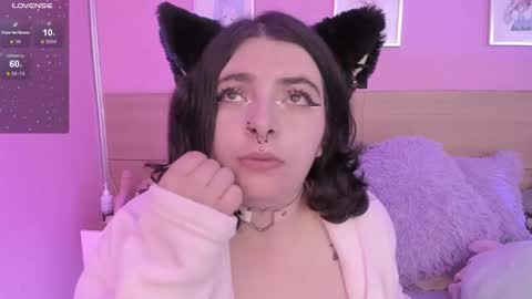 Snapshot of sachi_meow chatting on 17, 2, 2025 Ig online show from 17, 2, 2025