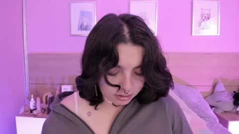 Snapshot of sachi_meow chatting on 26, 2, 2025 Ig online show from 26, 2, 2025