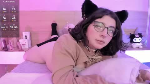 Snapshot of sachi_meow chatting on 2, 3, 2025 Ig online show from 2, 3, 2025