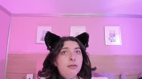 Snapshot of sachi_meow chatting on 8, 3, 2025 Ig online show from 8, 3, 2025