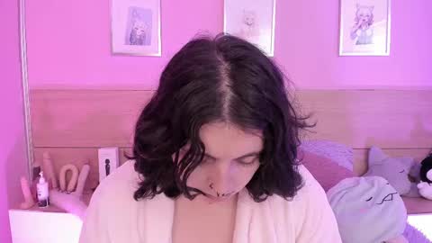 Snapshot of sachi_meow chatting on 8, 3, 2025 Ig online show from 8, 3, 2025