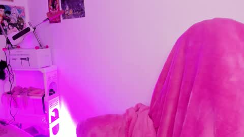 Snapshot of sachi_meow chatting on 15, 9, 2025 Ig online show from 15, 9, 2025