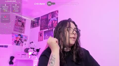 Snapshot of sachi_meow chatting on 8, 10, 2025 Ig online show from 8, 10, 2025