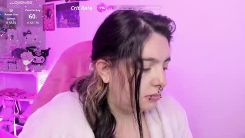 Snapshot of sachi_meow chatting on 11, 10, 2025 Ig online show from 11, 10, 2025