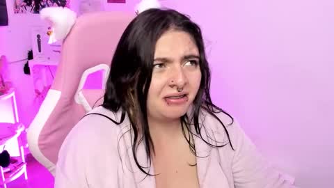 Snapshot of sachi_meow chatting on 10, 11, 2025 Ig online show from 10, 11, 2025