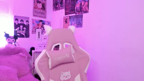 Snapshot of sachi_meow chatting on 21, 11, 2025 Ig online show from 21, 11, 2025