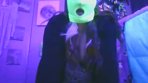 Snapshot of saddybaddie chatting on 21, 10, 2025 saddybaddie online show from 21, 10, 2025