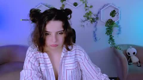 your best girl online show from 28, 7, 2026