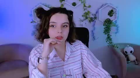 your best girl online show from 28, 7, 2026
