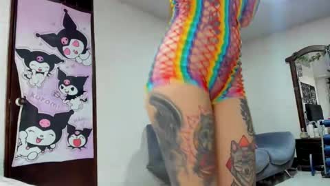    online show from 6, 11, 2025