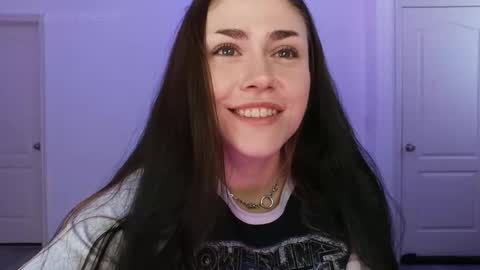 Snapshot of sadierenee96 chatting on 11, 9, 2025 Sadie Renee online show from 11, 9, 2025