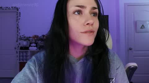 Snapshot of sadierenee96 chatting on 31, 10, 2025 Sadie Renee online show from 31, 10, 2025