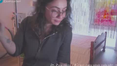 Snapshot of safaeri chatting on 7, 1, 2025 Safa online show from 7, 1, 2025