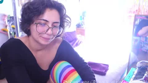 Snapshot of safaeri chatting on 19, 9, 2025 Safa online show from 19, 9, 2025