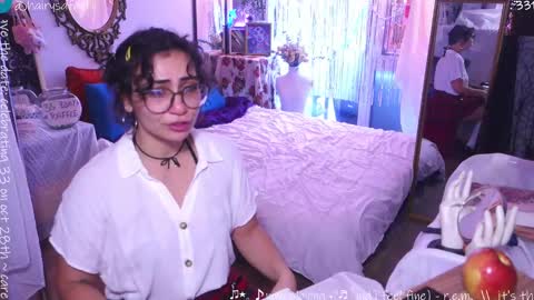 Snapshot of safaeri chatting on 3, 10, 2025 Safa online show from 3, 10, 2025