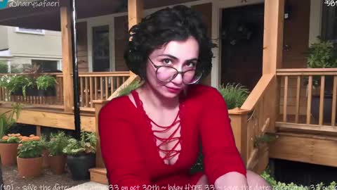 Snapshot of safaeri chatting on 24, 10, 2025 Safa online show from 24, 10, 2025