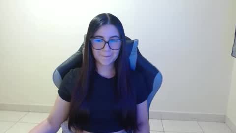 Sahaliefox  online show from 1, 12, 2025