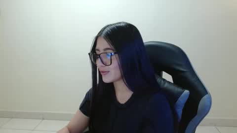 Sahaliefox  online show from 28, 4, 2026