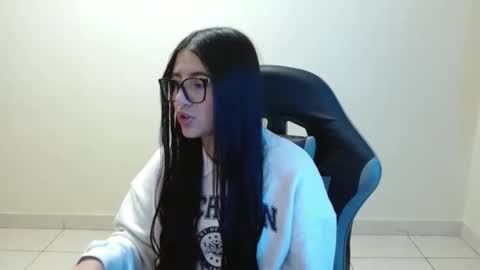 Sahaliefox  online show from 10, 6, 2026