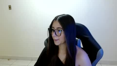 Sahaliefox  online show from 25, 6, 2026
