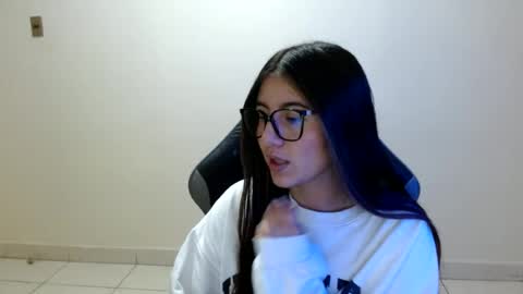 Sahaliefox  online show from 29, 6, 2026