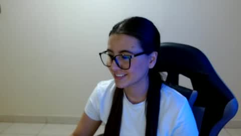 Sahaliefox  online show from 30, 6, 2026