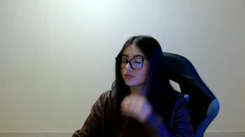 Sahaliefox  online show from 3, 7, 2026