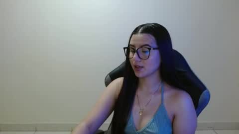 Sahaliefox  online show from 6, 7, 2026