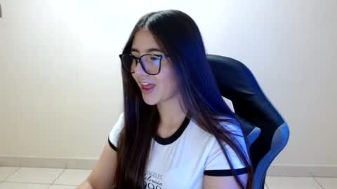 Sahaliefox  online show from 15, 7, 2026