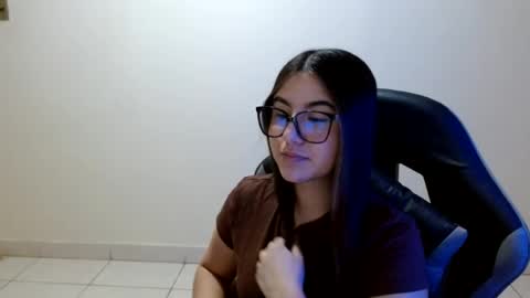 Sahaliefox  online show from 17, 7, 2026