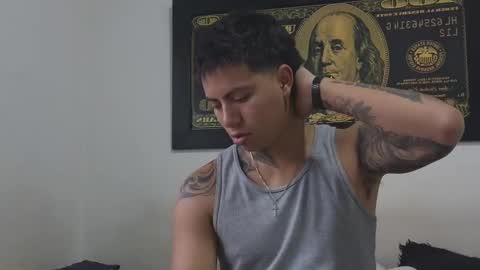 Sahara y Thiago online show from 17, 9, 2025