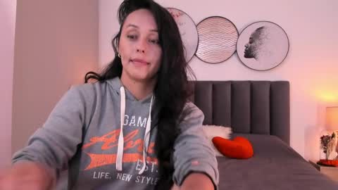 Sahara Garcia online show from 22, 4, 2026