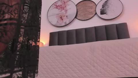 Sahara Garcia online show from 28, 4, 2026