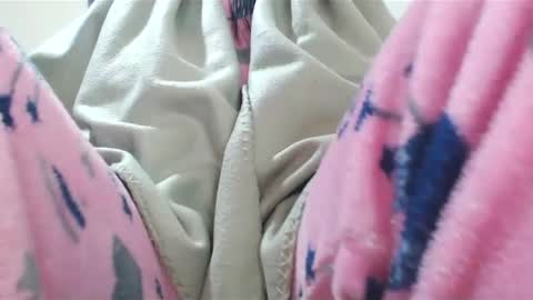 Karina online show from 2, 3, 2025