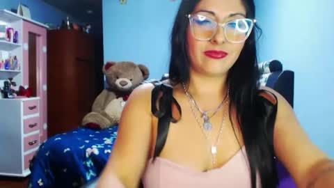 Karina online show from 19, 3, 2026